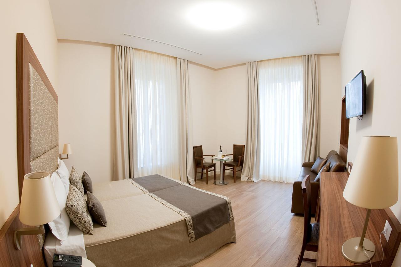 Navona Luxury Guesthouse Rome Extérieur photo